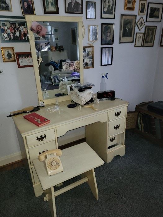 Loch Raven Village Picker's Estate Sale starts on 2/4/2022