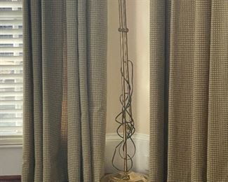 Reading lamp. 
Curtains available 