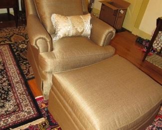 Henredon big chair & ottoman