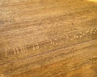 Nice quartersawn oak finish on table.