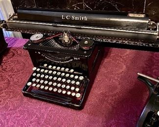 L C Smith ( Carona ) Statistical/Accountant Typewriter