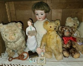 Antique Teddy Bears