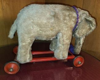 Steiff Elephant On Wheels