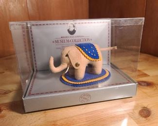 Steiff Elephant Museum Edition In Box