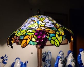Stained Glass Lamp (Works!)