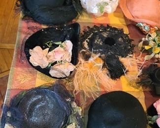 STUNNING COLLECTION OF BEAUTIFUL VINTAGE HATS! ALL IN GREAT CONDITION!