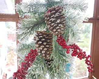 Christmas Door Floral Arrangement