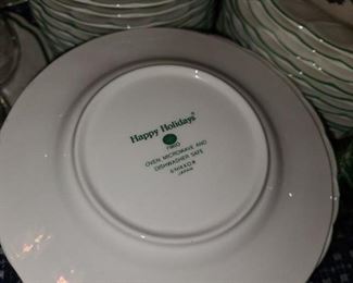 LARGE Christmas Dinnerware Set ("Happy Holidays" By Nikko)