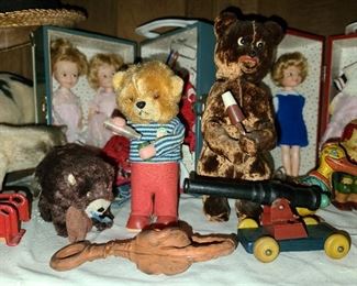 Vintage Wind-Up Toys