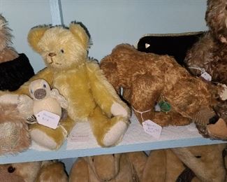 Hermann Bears & Bird