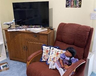 Vintage La-Z-Boy Recliner in Great Condition, One of the MANY dolls in the extensive Doll Collection, Two door/One Drawer TV Stand