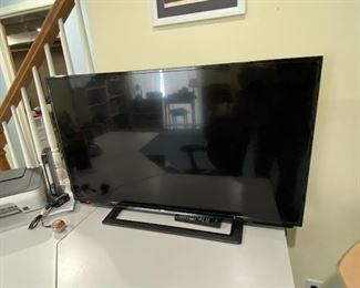 Sharp LC-42LB261U 42" LED TV Full HD Television