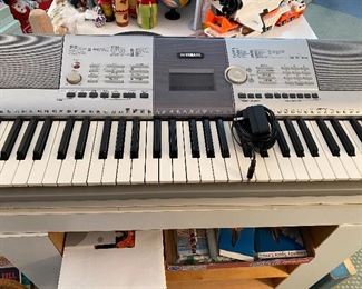 Yamaha Keyboard