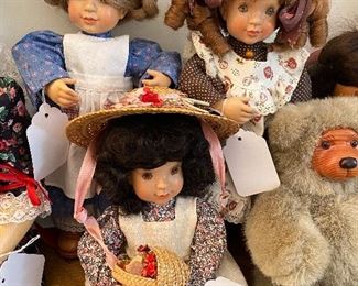 Italy Anri Wooden jointed dolls