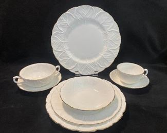 100 Coalport Countryware Brookside China.