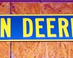Johns Deer Drive Street Sign, 7" x 38"