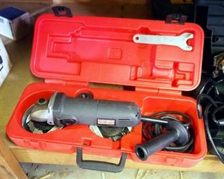 Craftsman 4 1/2" Angle Grinder, Model 900.277422, With Carrying Case