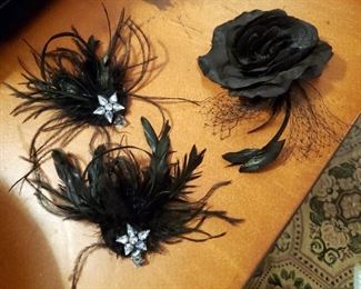 Ladies Hat Assortment Various Sizes, Styles And Eras, Qty 6, Includes Hat Box And Hair Clips