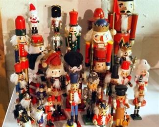 Painted Wood Nutcracker Collection Various Types And Sizes Qty 30
