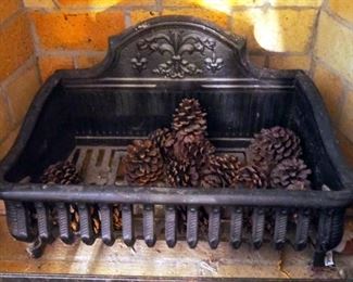 Antique English Victorian Cast Iron Fireplace Grate, 18" x 24" x 12"