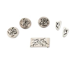 245
A Group Of Antonio Pineda Silver Jewelry
Post-1953; Taxco, Mexico
Each with crown mark for Antonio Pineda; Each variously further stamped: [Eagle 17] / 970 / Hecho en Mexico / Silver / Sterling / Mexico; Buckle: PZ155
Comprising a Lascaux inspired belt buckle (1.125" H x 1.25" W) and a pair of screw-back earrings (each: 1.25" L) as well as a Pre-Colombian-inspired round brooch and matching cufflinks (each: 1.375" Dia.)

6 pieces
98.2 grams gross
Estimate: $500 - $700