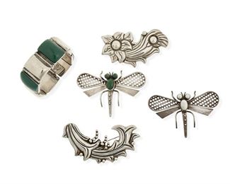 339
Five Parra Silver Brooches
Second-Quarter 20th Century; Taxco, Mexico
Each stamped: Parra [for Horacio de la Parra]; Each further variously stamped: Mexico / Silver / Hnos. / Hecho en Mexico / 925 / 1F / [Eagle 34]
Comprising a bracelet with alternating set green stone and silver cushion links (6.75" L x 1" H), two stone-set dragonfly brooches (each: 2.25" H x 3.375" W), and two stylized silver botanical brooches (1.25" H x 3.25" W and 2" H x 3.5" W)

5 pieces
163.1 grams gross
Estimate: $400 - $600