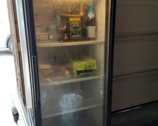 Garage refreshment refrigerator