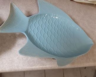 Ceramic fish tray