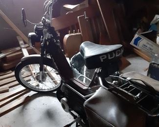 PUCH 1975 scooter.  In excellent condition