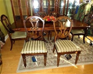 6 Count Solid (like new) Dining Chairs
