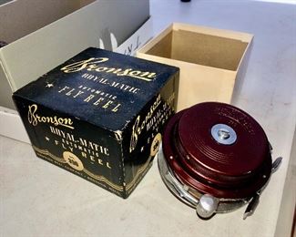 Bronson 390 fly reel and original box