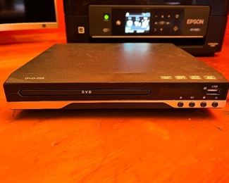 DVD player