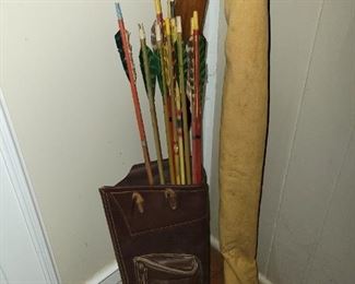 Bows & arrows in quiver