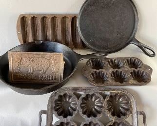 Cast Iron Lovers Dream Lot 8 Different Pieces