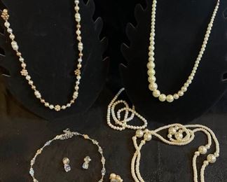Costume Jewelry, Clip On Earrings with the Pearl Look