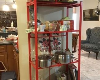 Lots of kitchenware