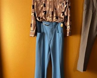 LET'S THROW SOME VINTAGE POLYESTER IN THERE WITH THE WESTERN SHIRT AND SNAPS!