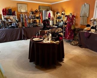 WOMEN'S BOUTIQUE WITH 2 WALK-IN CLOSETS FULL, 2 CLOTHES RACKS, LOTS OF PURSES, BOOTS, HATS, AND COSTUME JEWELRY! 3 FURS!