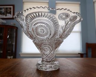 Beautiful Antique Punch Bowl - 2 pieces - American Brilliant Glass