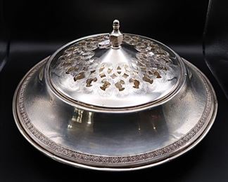 Sterling Silver / Shallow Dish w/ Cut Out Lid Design