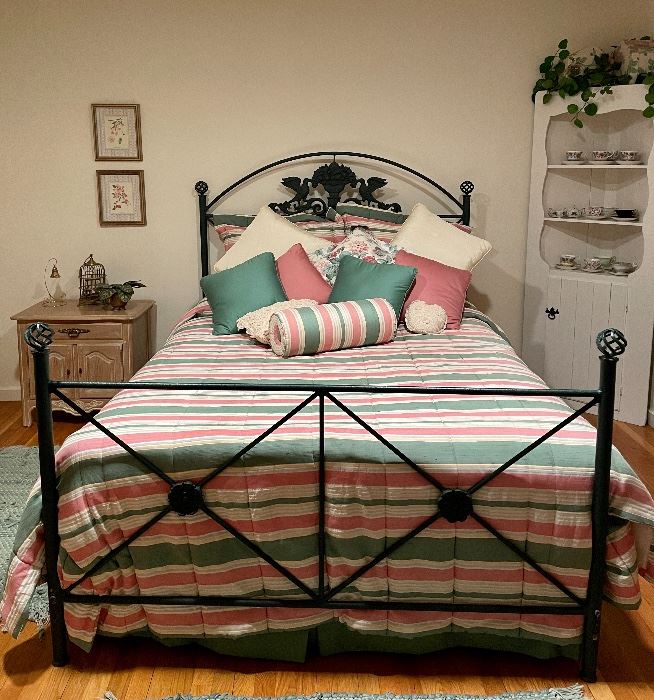 Item 15:  Hunter Green Queen Iron Bed:  $425