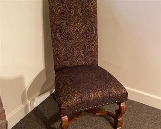 Fine Furniture Design Raylen Vineyards Wine Taster's Pedestal Table with Stanley Furniture Side Chairs