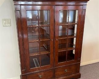 Ellis Line by SLIGH Lighted Curio / Display Cabinet