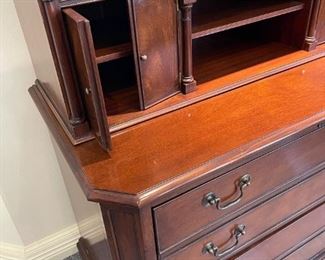 Ellis Line by SLIGH Office Cabinet