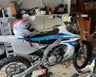 Low mileage excellent condition like new