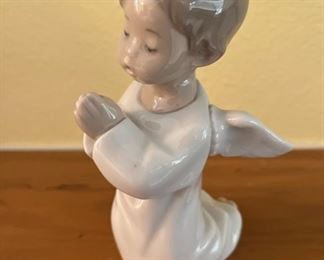 Lladro Figurine Angel Praying 4538