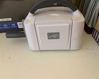 Stampin' Up Cut & Emboss Machine