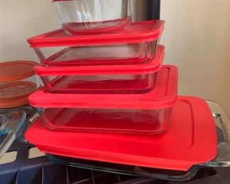 Glass Pyrex with Lids