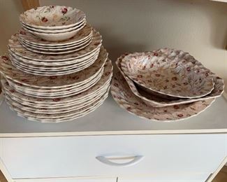 Copeland Spud Rosebud Chintz China