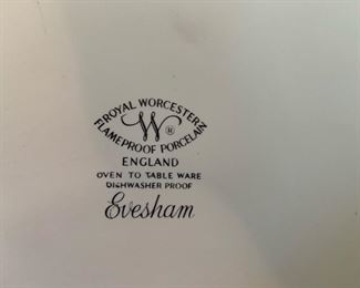 Royal Worcester Evesham Casserole Dish